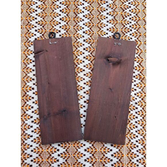 Vintage MCM Wooden Floral Art Plaques - Picture 9 of 9